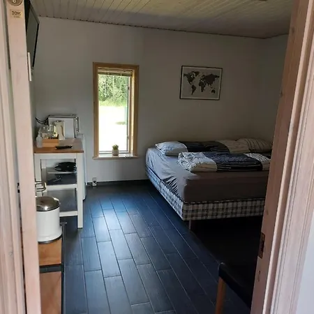 Lovely Room, Easy Access To E45 Highway Rask Molle