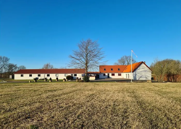 Apartament Lovely Room, Easy Access To E45 Highway *