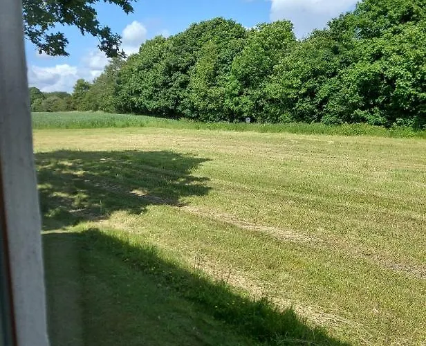 Lovely Room, Easy Access To E45 Highway Apartament